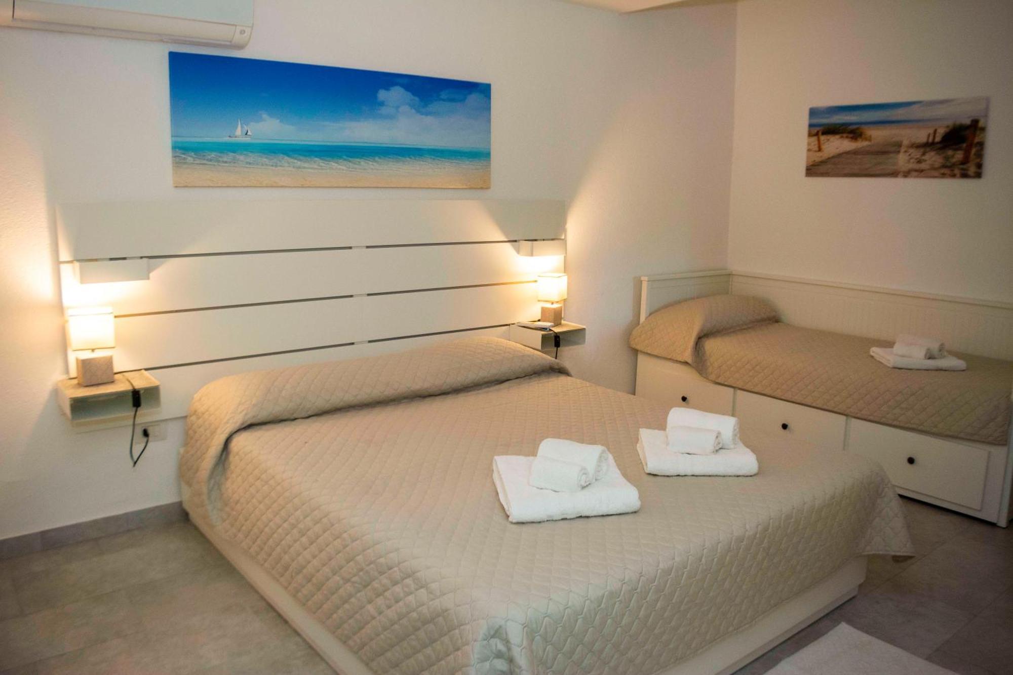 Ampio Trilocale Sul Golfo Di Marinella Villa Marinella  Bagian luar foto